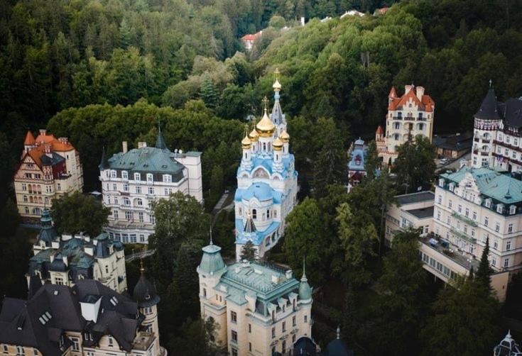 Imperial Apartment In Bohemia Residence By Rentez Карлови Вари Екстериор снимка